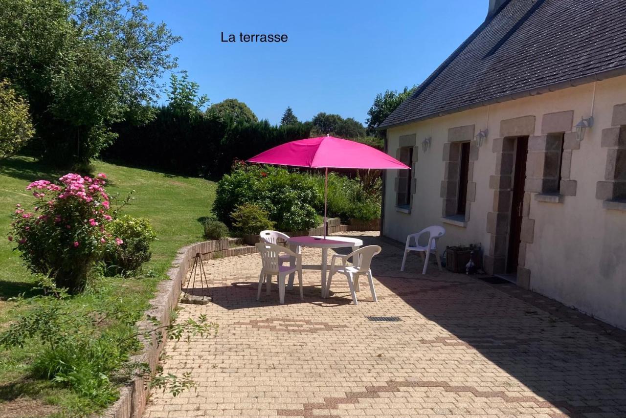 Ferienhaus De Plein Pied. Plougonven